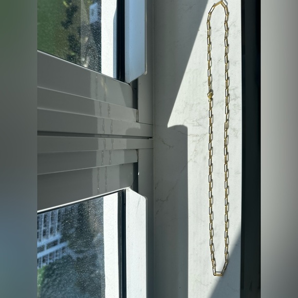 Gold plated paper clip necklace with pave diamonds on clasp - Picture 1 of 3